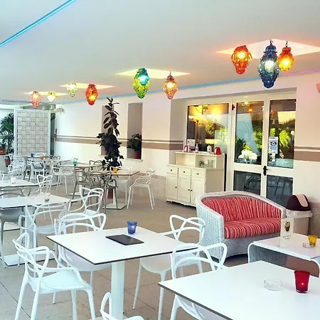 Mediterraneo 4* リニャーノ・サッビアドーロ